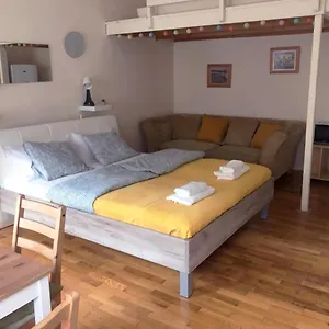 https://v57-apartment-oktogon.inbudapesthotels.com